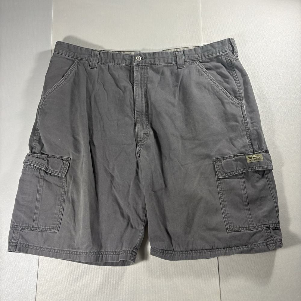 Wrangler Riggs Workwear Cargo Utility Shorts Men Size 42 Gray Cotton Relaxed Fit
